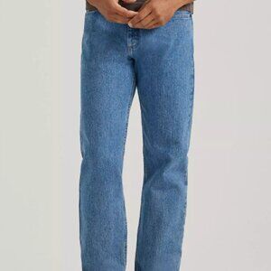 Wrangler Relaxed Fit Blue Jeans, 34x32